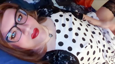 Princess Bunnie: Crossdresser MILF Masturbates