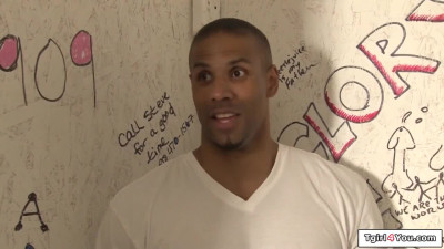 Black guy anal fucks busty ladyboy Luna Rose in a gloryhole