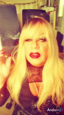 smoking blonde red lipstick