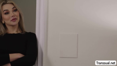 Blonde land seller lets her TS client eat and fuck her pussy