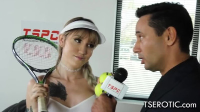 TS Girl Lena Moon Gets Fucked During An Interview