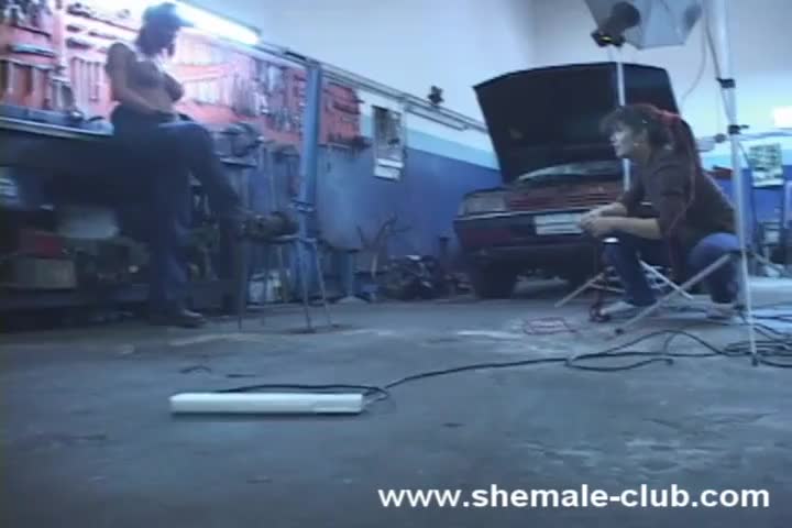 Watch Behind the scenes Mariana Shemale Porn Videos | TranSexBig.