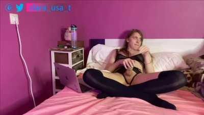 Blonde shemale is about to cum in her masturbation