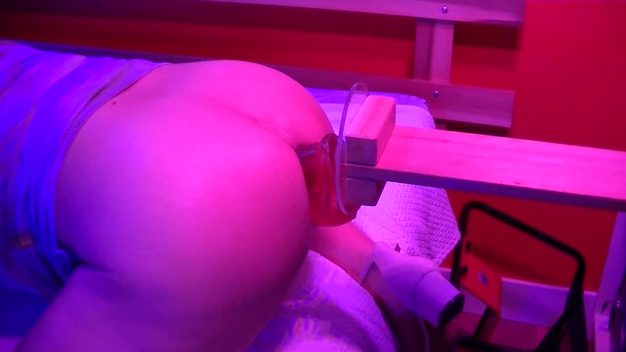 Watch Cumming hard Shemale Porn Videos | TranSexBig.