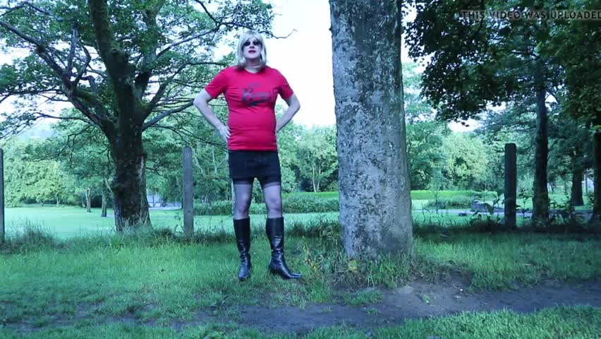 Watch crossdressing in a public park and talking to you Shemale Porn Videos | TranSexBig.