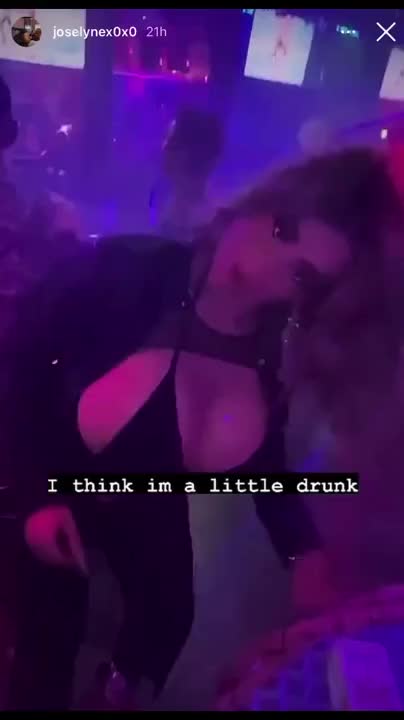 Watch joselynegomez1991 Shemale Porn Videos | TranSexBig.