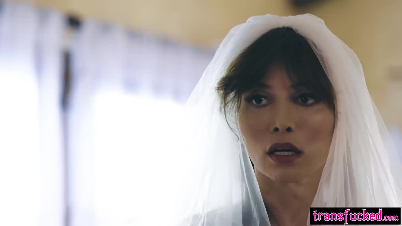 Watch Tranny Bride Korra Del Rio got petite gift Lola Fae before the wedding Shemale Porn Videos | TranSexBig.