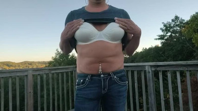 CD in public at scenic overlook caught cumming