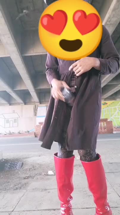 Watch 03 Roadside Cumshot 01:44(Cumshot after being stared at by erotic grandpa) Shemale Porn Videos | TranSexBig.