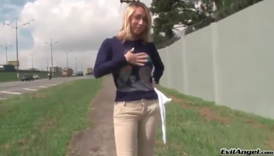 white tranny sabrina roots a dude 1