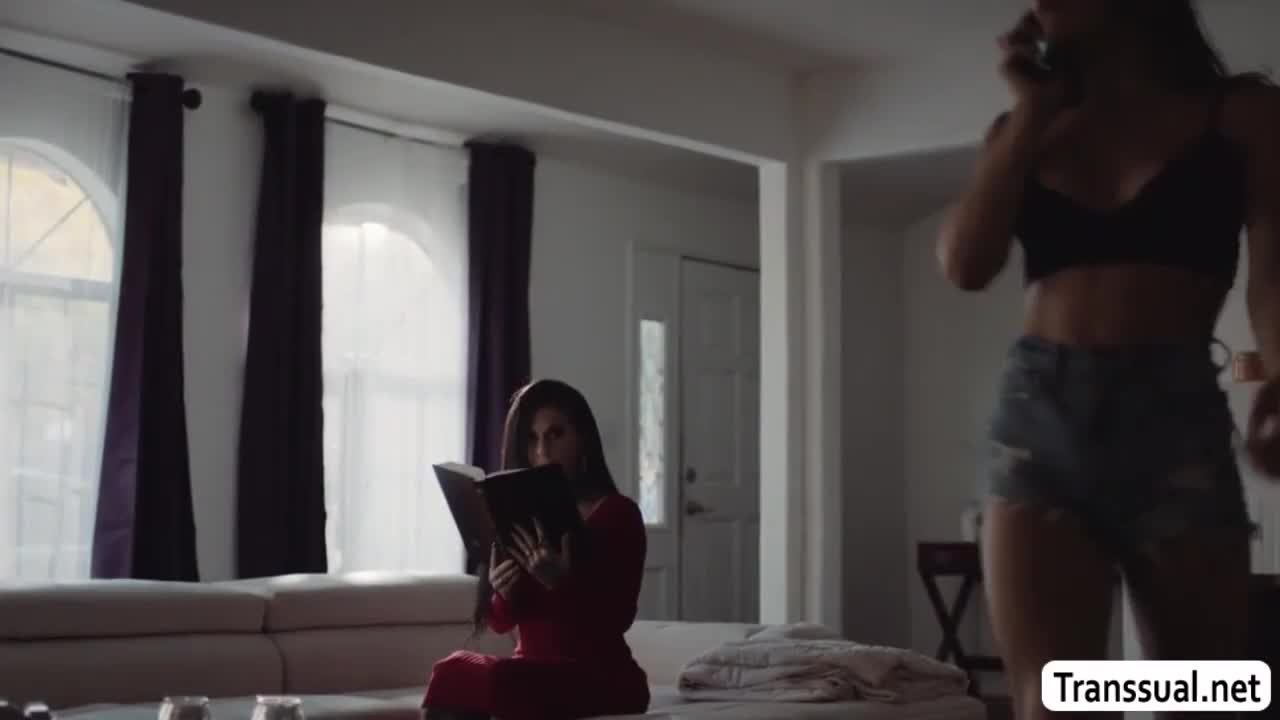 Watch Busty stepmom get her pussy banged by her TS stepdaughter Shemale Porn Videos | TranSexBig.