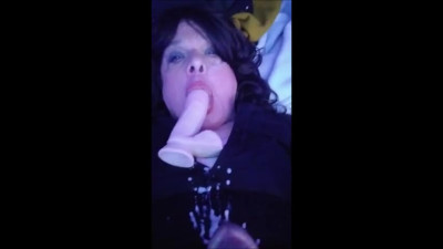 Masturbating so I cum on my face