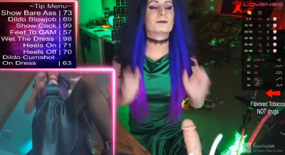 Green dress cum
