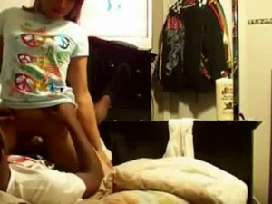 Black Tranny don't care about her man's nut, bust her nut all over his BBC