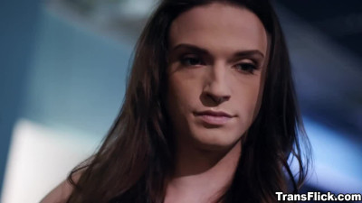 Sexy Trans Jenna gets pleasure by Chris big cock in her ass