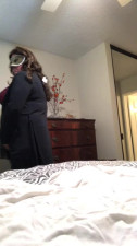 crossdresser playing til cumshot