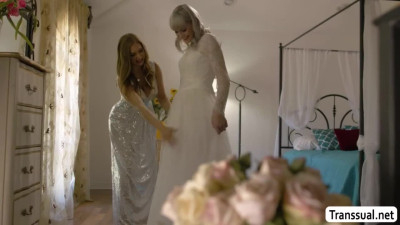TS bride throated and fucks the pussy of Slut brides maid