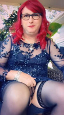 Pantyluvn sissy jerking on patio