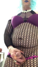 CdTina drinking pee