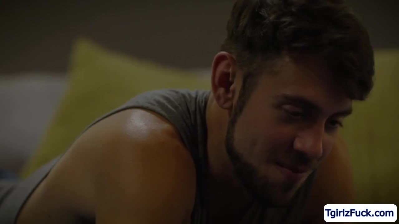 Watch Petite blonde shemale Izzy Wilde analed bareback in hardcore Shemale Porn Videos | TranSexBig.