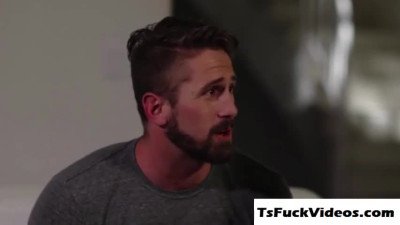 tgirl Kayleigh Coxx fucks a dudes tight asshole in the