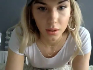white t whore