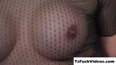 Tbabe Sofia Sanders bounces on a big black dick 031921