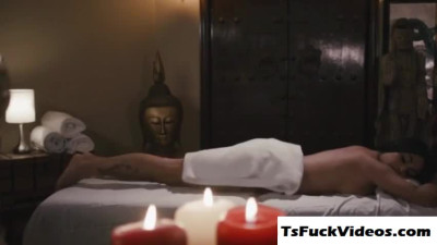 latina shemale Eva Maxim sucks masseurs bbc 031921 8729