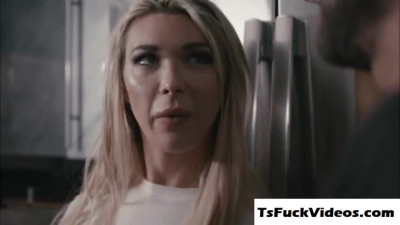 blonde Tranny superstar Aubrey Kate bouncy anus ride 03