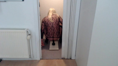 Roxxxy Sin: Dildo Ride With a Nice Ass-to-Mouth Deepthroat Finish