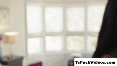 Drave Navarro blows and anused fuckingy Tranny stepdaug