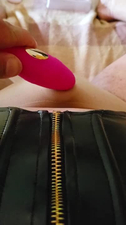 Watch Sissy Cumming Shemale Porn Videos | TranSexBig.