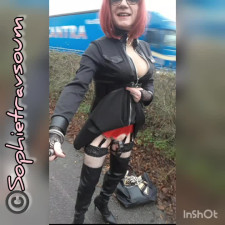 Happy new year from a sissy slut encaged
