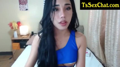 asia tranny girl and hot foot legs teasing on cam