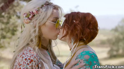 Bree returns the favor by sucking on Aubrey's cock