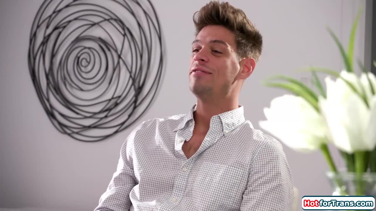 Watch Small tits shemale Jayne Calloway is guys best match to anal Shemale Porn Videos | TranSexBig.