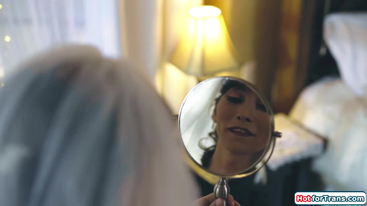 Watch Busty ts bride Korra Del Rio fucks small tits photographer Shemale Porn Videos | TranSexBig.