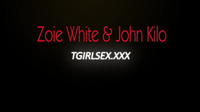 TGIRLSEX.XXX: Zoie White Rolls Into Your Heart