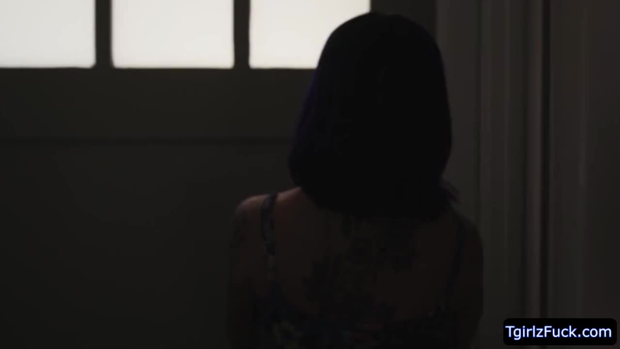 Watch Bigassed horny tgirl Foxxy bangs hunk plumpers tight asshole Shemale Porn Videos | TranSexBig.