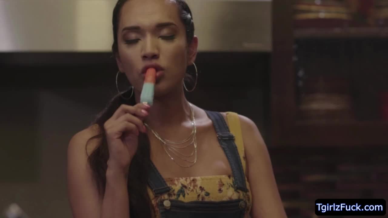 Watch Busty brunette ts Jessica Fox sodomizes stepbros tight asshole Shemale Porn Videos | TranSexBig.