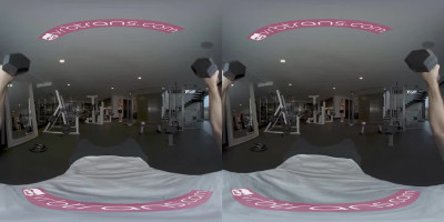 VRB TRANS Skinny TS Adventure At The Gym VR Porn