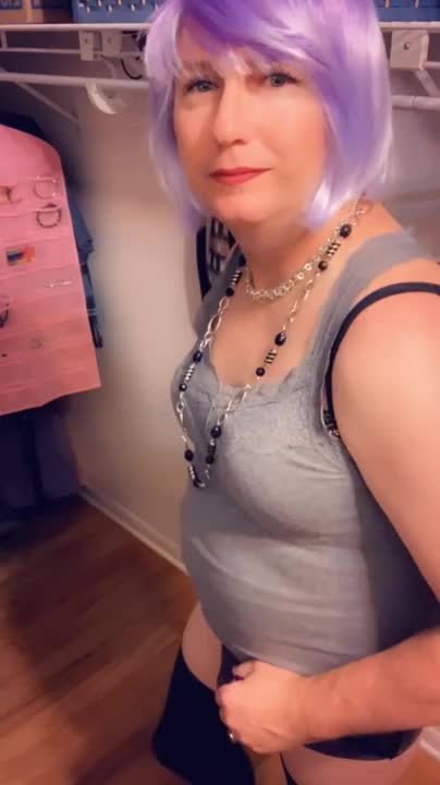 Watch Pantyluvn sissy cums in her panties Shemale Porn Videos | TranSexBig.