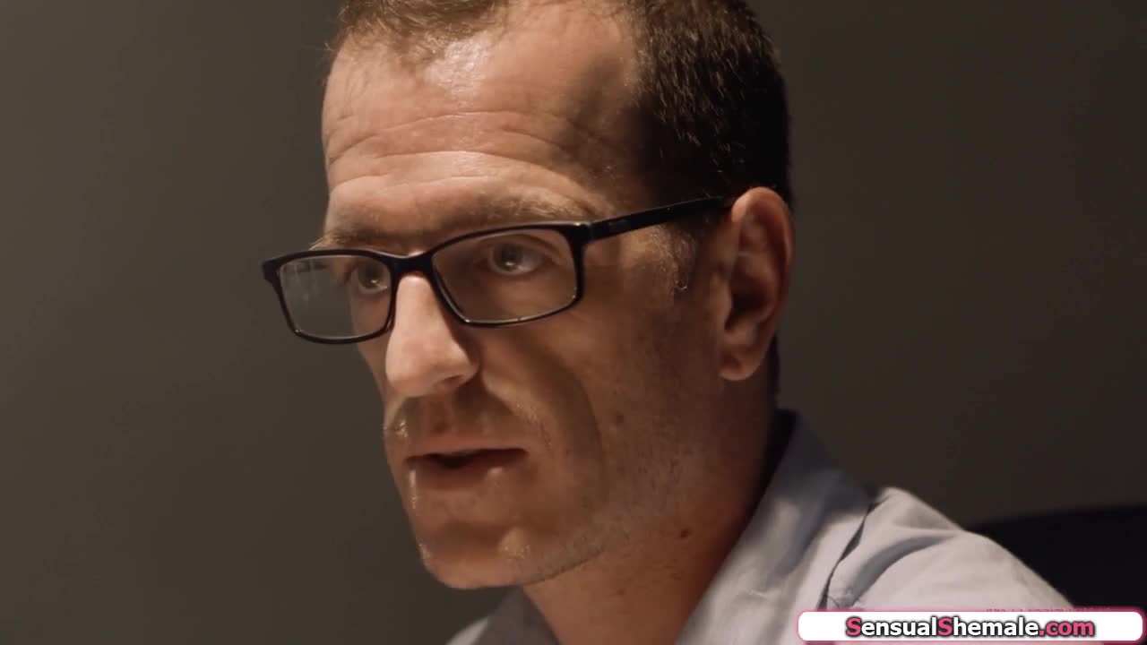 Watch Busty trans Aspen Brooks gets facefucked and barebacks a cop Shemale Porn Videos | TranSexBig.