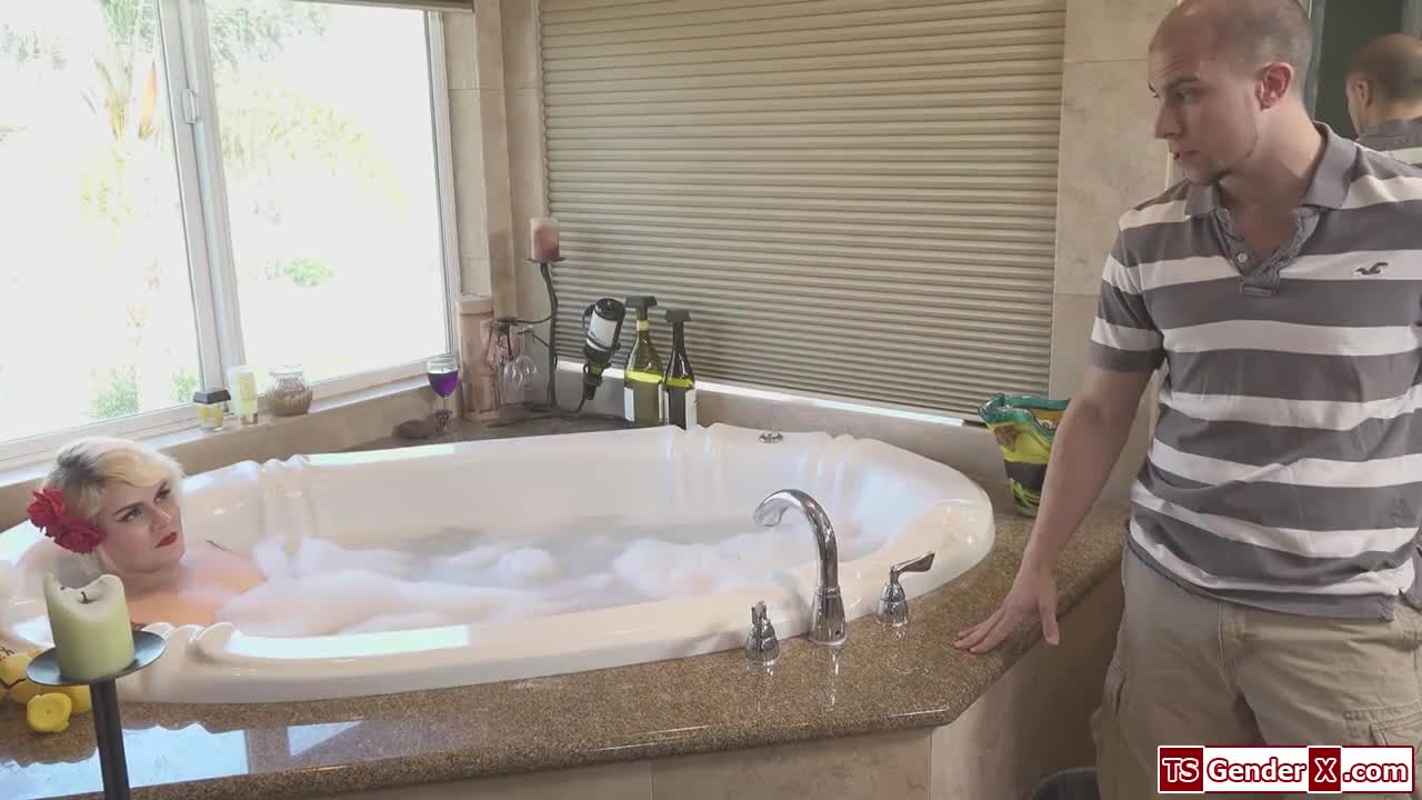 Watch Tattooed trans stepmom Isabella Sorrenti anal fucks stepson Shemale Porn Videos | TranSexBig.