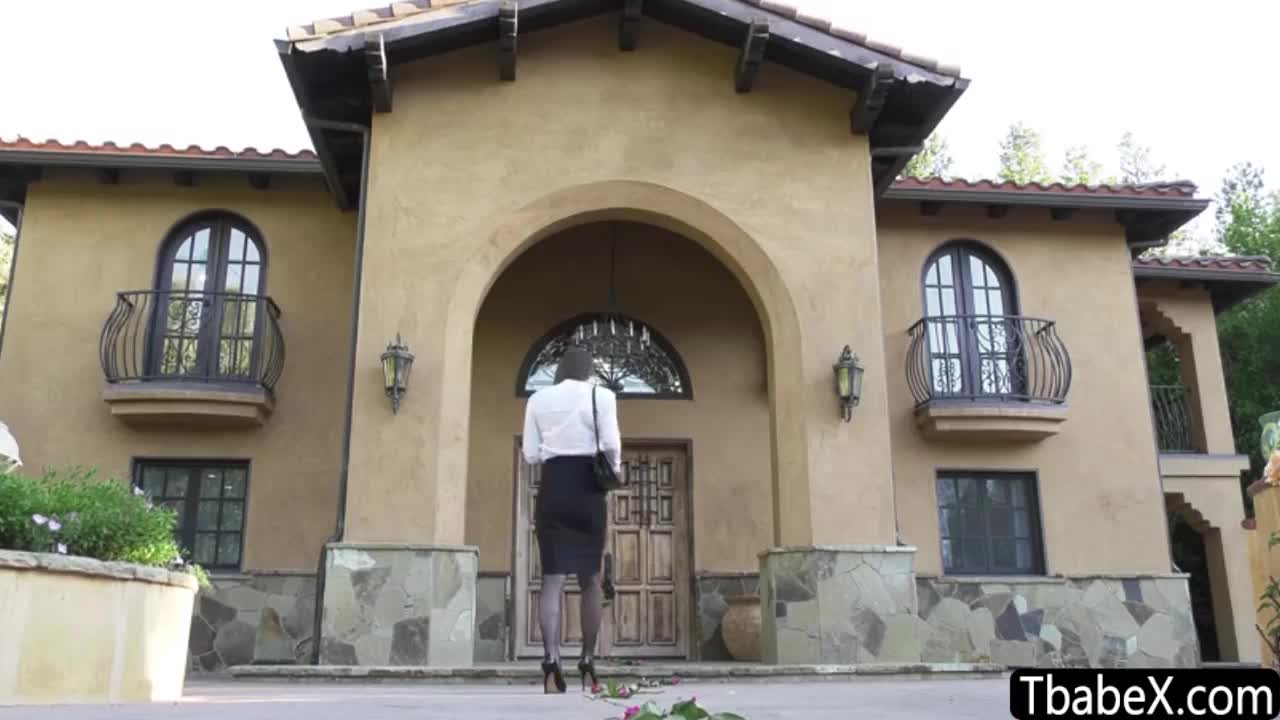 Watch Dirty brunette ts cutie Natalie Mars gobbles Will Havocs dick Shemale Porn Videos | TranSexBig.