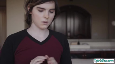 TS Barbara analed goth babe Candy Crush