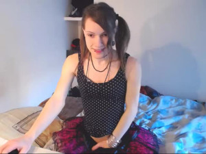 Sexy hung french cutie cumming in a pink tutu