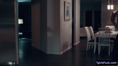 Flashy tbabe Kate Zoha ts asshole gets analed from behind