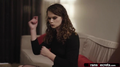 Trans stepdaughter Nicole Knight rimmed and anal by stepdad