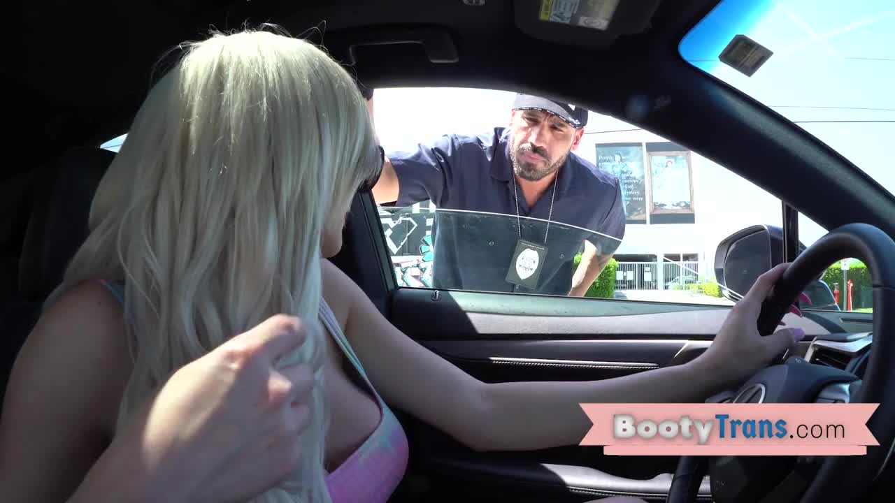 Watch Big booty trans babe getting frisked and then bareback fucked by police officer Shemale Porn Videos | TranSexBig.